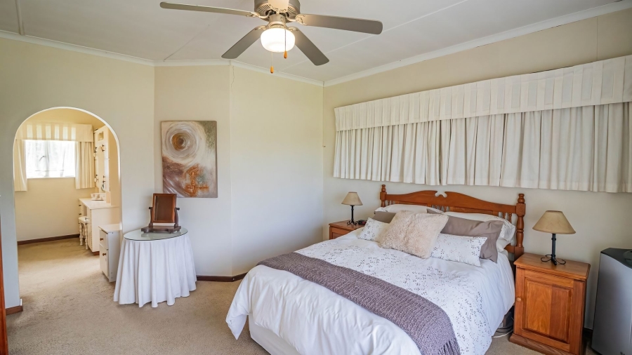 3 Bedroom Property for Sale in Bonza Bay Eastern Cape